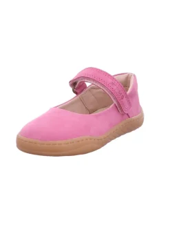 Ballerina in fuchsia