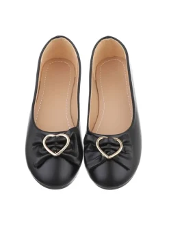 Ballerina in Schwarz