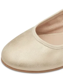 Ballerinas in Beige