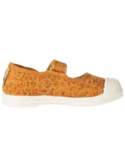 Ballerinas in Bunt/ Weiß