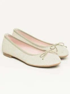 Ballerinas in Creme