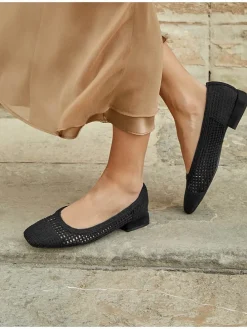 Ballerinas in Schwarz