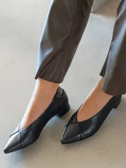 Ballerinas in Schwarz