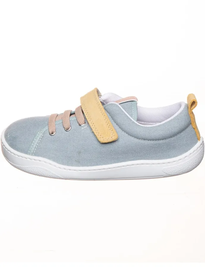 Barfußschuhe in Hellblau