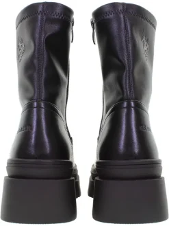 Boots in Schwarz