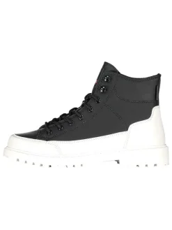 Boots "Opallad" in Schwarz