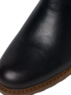 Chelsea Boot in NAVY LEATHER