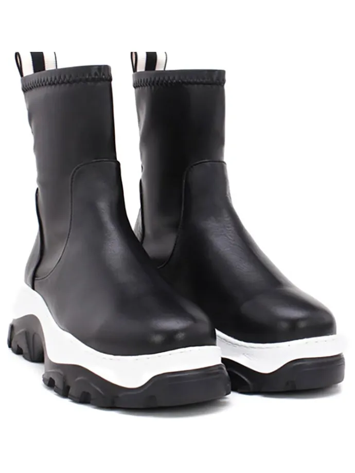 Chelsea-Boots in Schwarz