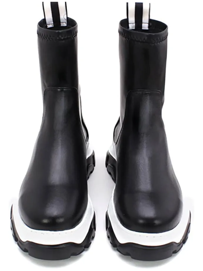 Chelsea-Boots in Schwarz