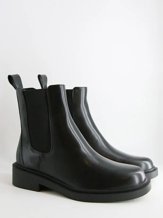 Chelsea-Boots in Schwarz