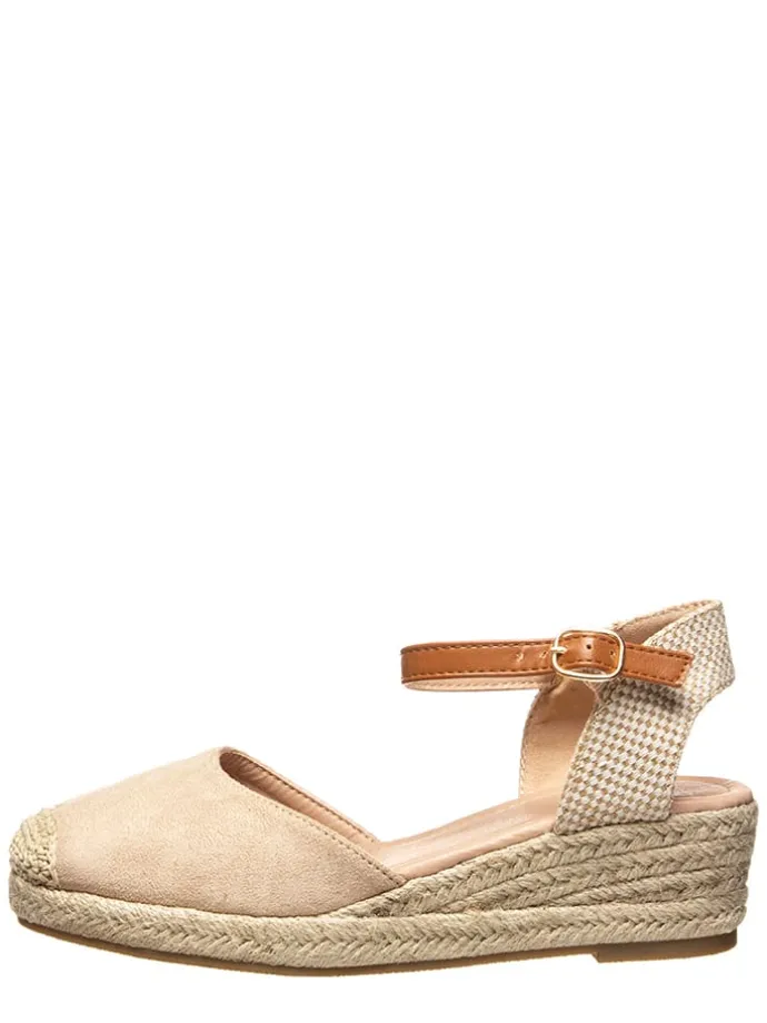 Espadrilles in Beige