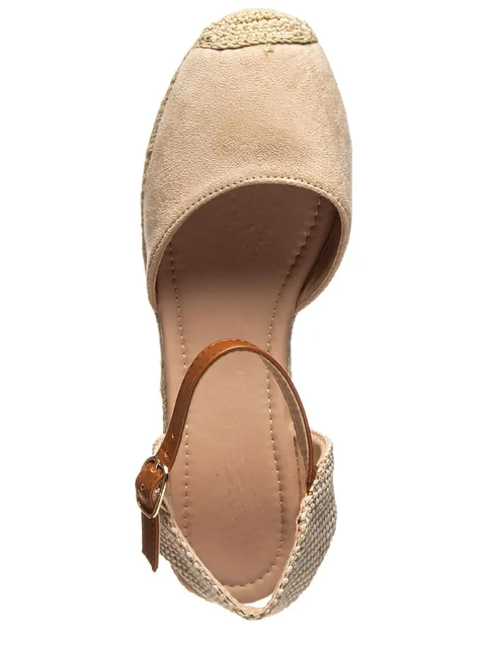 Espadrilles in Beige