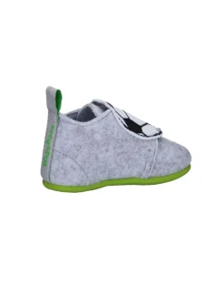 Filz-Hausschuh Fußball in Grau