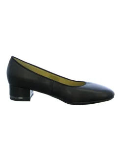 Flache Pumps in Schwarz