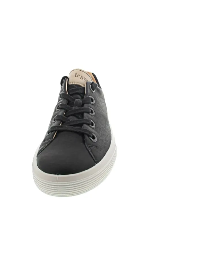 Fresh sportlicher Schnürer Schwarz