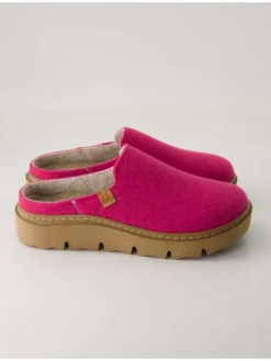 Geschlossene Hausschuhe in Pink