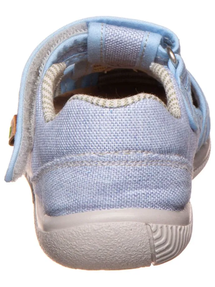 Halbsandalen in Hellblau