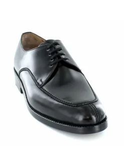 Halbschuhe in schwarz