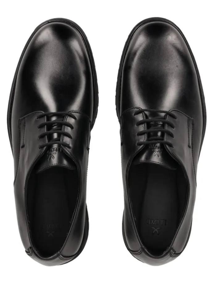 Halbschuhe in Schwarz