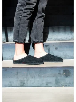 Hausschuh Grainau in kohle