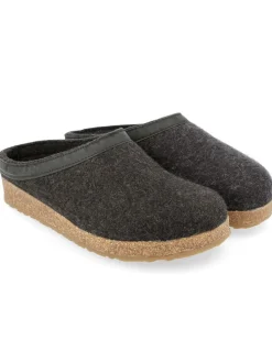 Hausschuhe in Anthrazit