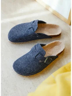 Hausschuhe in Dunkelblau