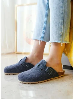 Hausschuhe in Dunkelblau