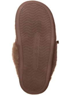 Hausschuhe in Hellbraun