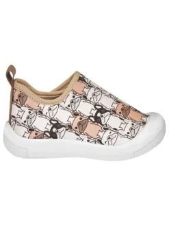 Hausschuhe in Hellbraun