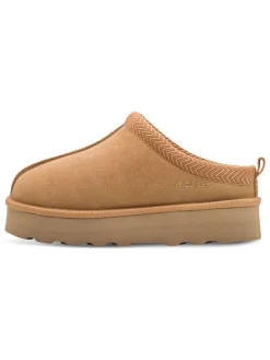 Hausschuhe in Hellbraun