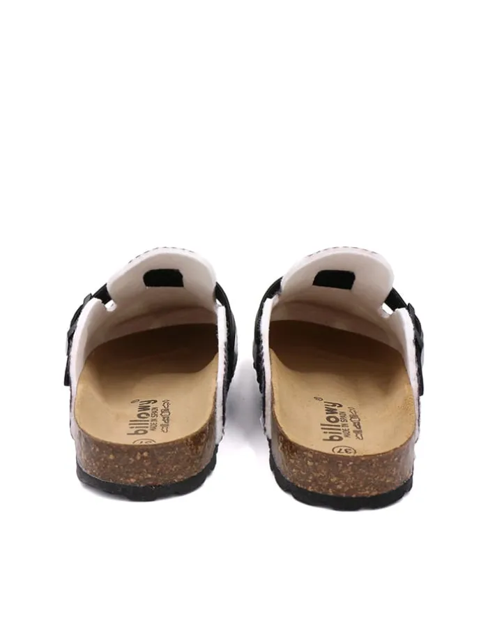 Hausschuhe in Schwarz/ Weiß