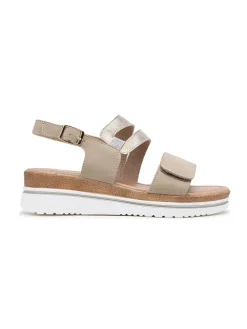 Keilsandaletten in Gold