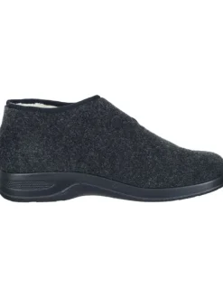 Klassische Hausschuhe in schwarz