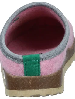 Klassische Hausschuhe in rosa