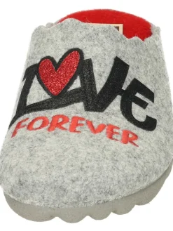 Klassische Hausschuhe in hellgrau