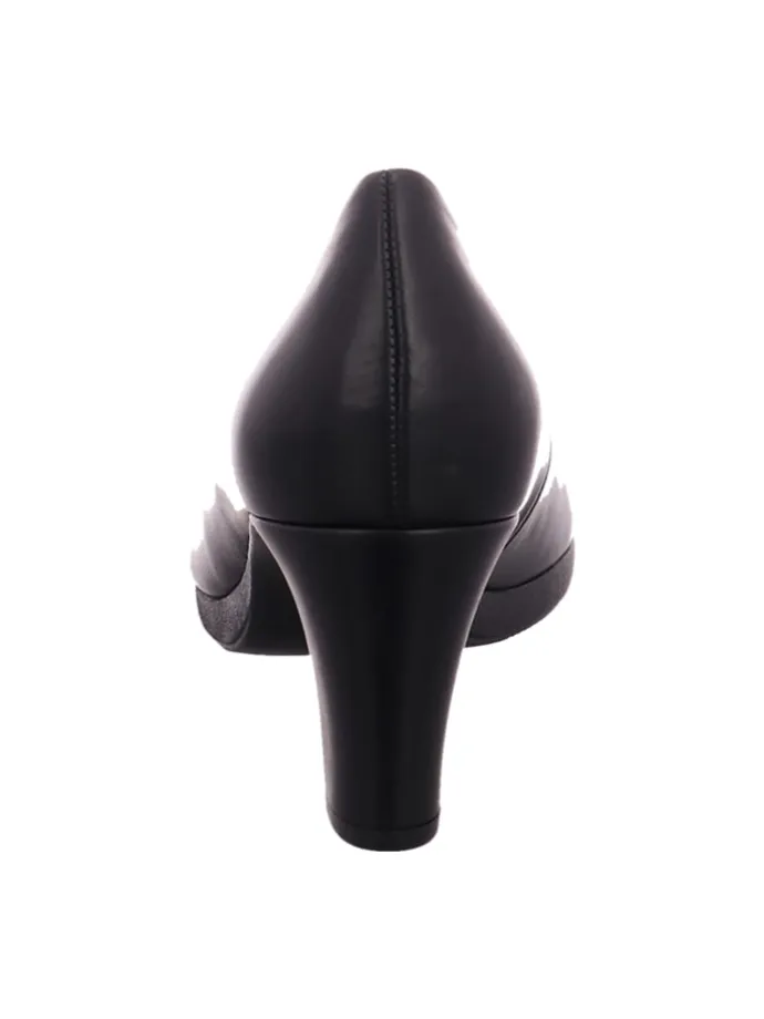 Klassische Pumps in Schwarz