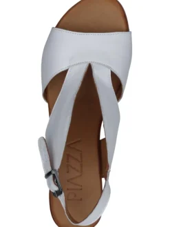 Klassische Sandaletten in weiß