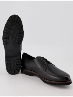Klassische Schnürschuhe in Schwarz