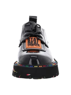 Klassische Schnürschuhe in Schwarz