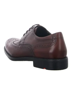 Klassische Schnürschuhe in Braun