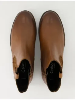 Klassische Stiefeletten in Braun