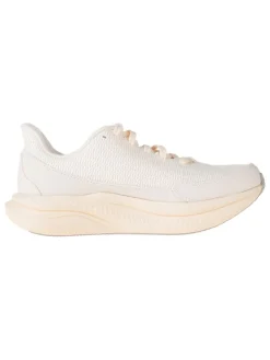 Laufschuhe "Mach 6 Reformation" in Creme