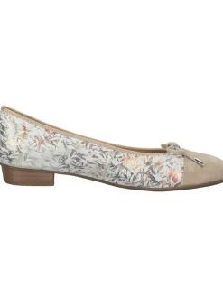 Leder-Ballerinas in Beige