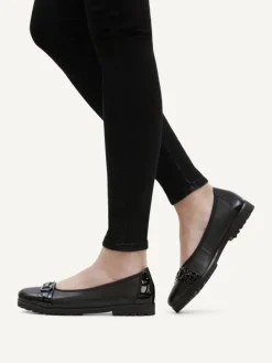 Leder-Ballerinas in Schwarz