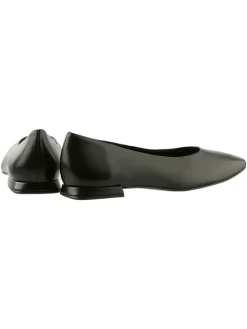 Leder-Ballerinas in Schwarz