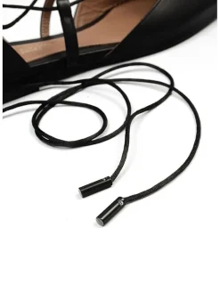 Leder-Ballerinas in Schwarz