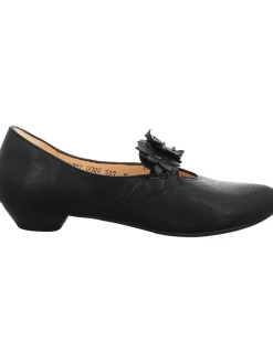 Leder-Ballerinas in Schwarz