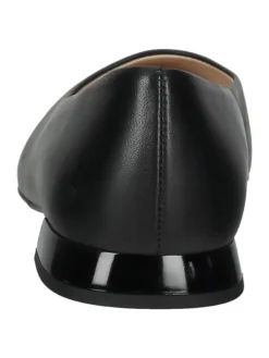 Leder-Ballerinas in Schwarz