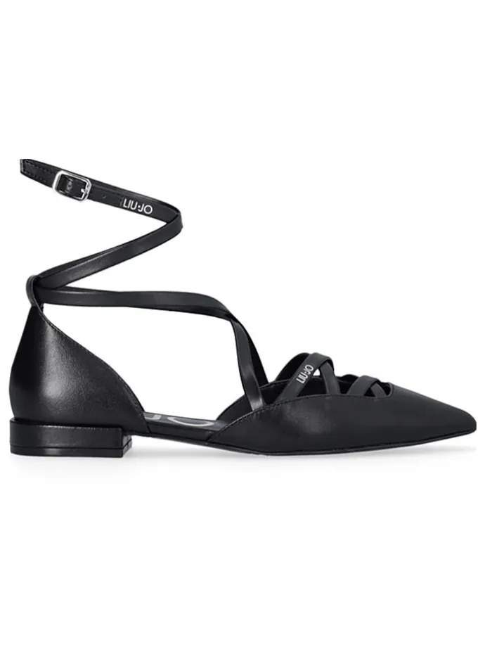 Leder-Ballerinas in Schwarz