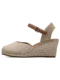 Leder-Keilpumps in Beige